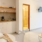 Διαμέρισμα Malamo Studios, Λάμπη