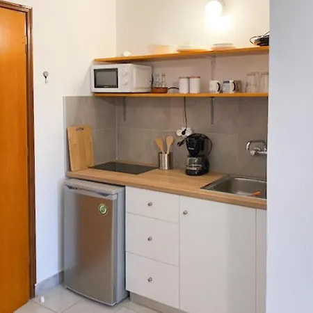 Malamo Studios, Appartement